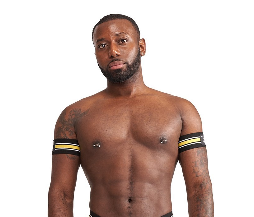 Mister B Urban Club Biceps Bands Striped Yellow, elastické bicepsové pásky 2 ks