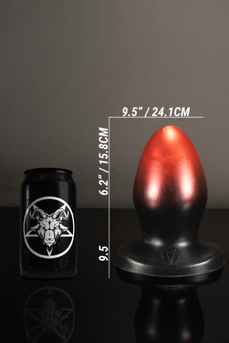 Twisted Beast Ted Demon Blood (Ombre) 9.5", prémiový silikonový anální kolík 15,5 x 5,4–7,5 cm